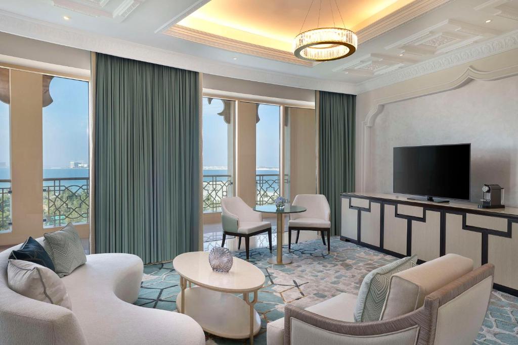 WALDORF ASTORIA RAS AL KHAIMAH 5*