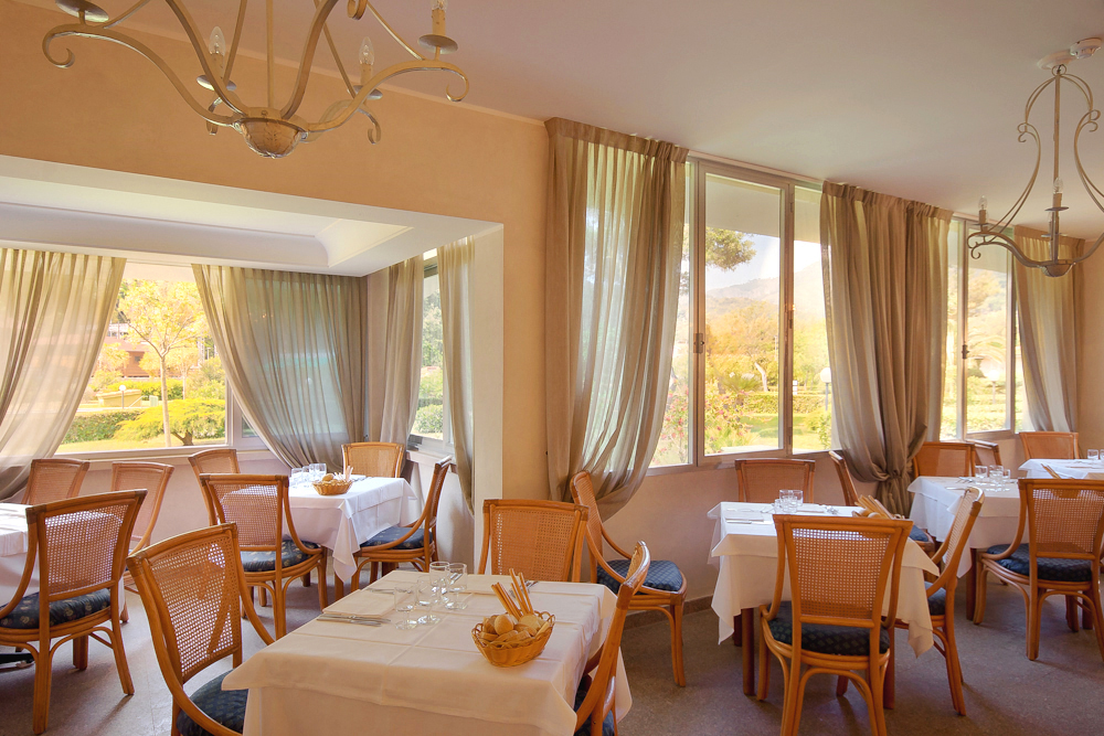 Village Club Ortano Mare 4*