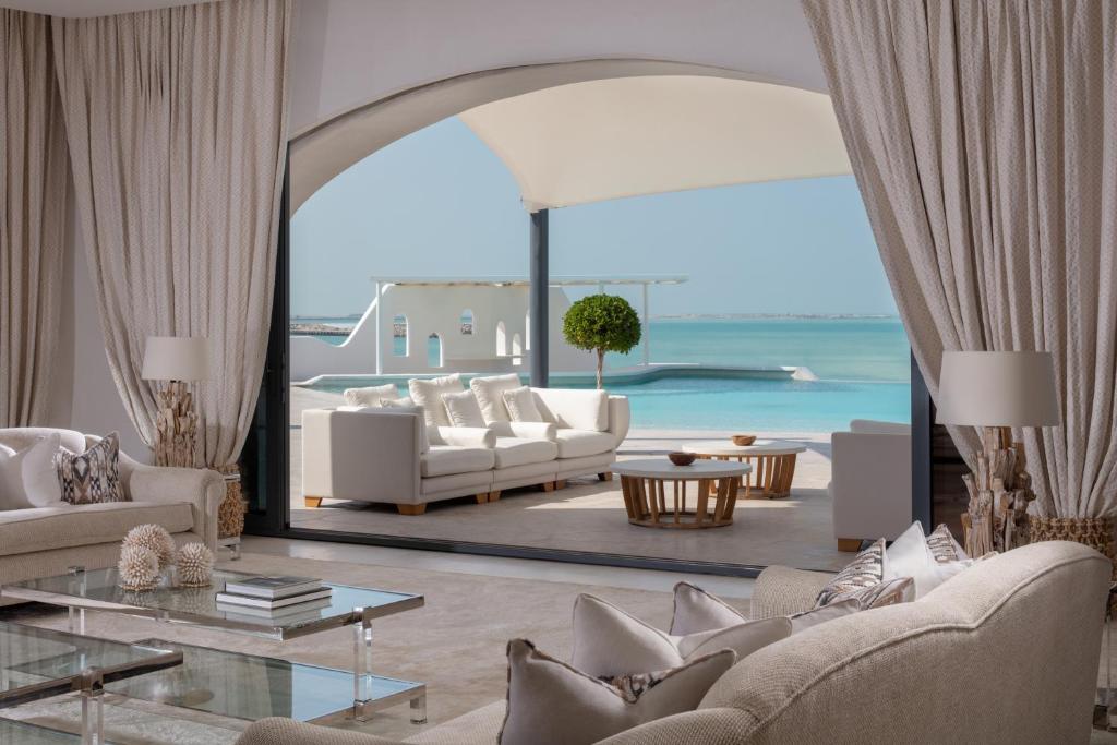 ANANTARA SANTORINI ABU DHABI RETREAT 5*