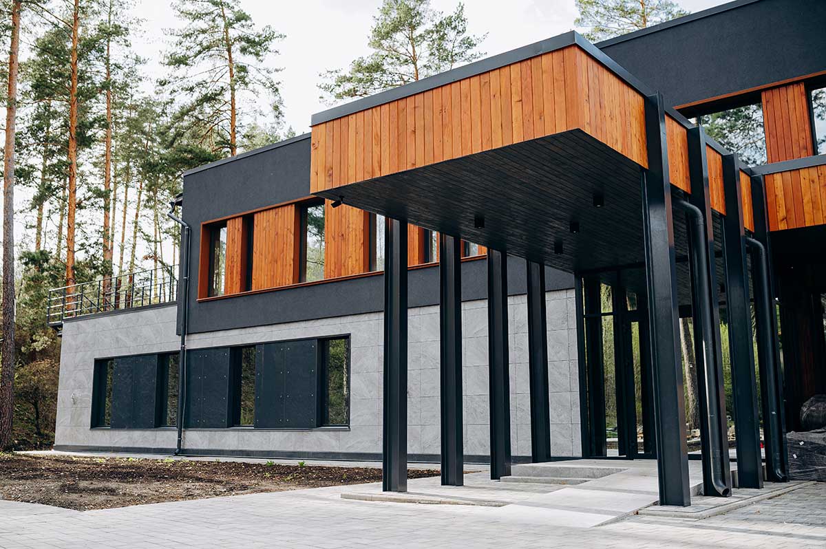 Отель «Хвоя в горах»  5*