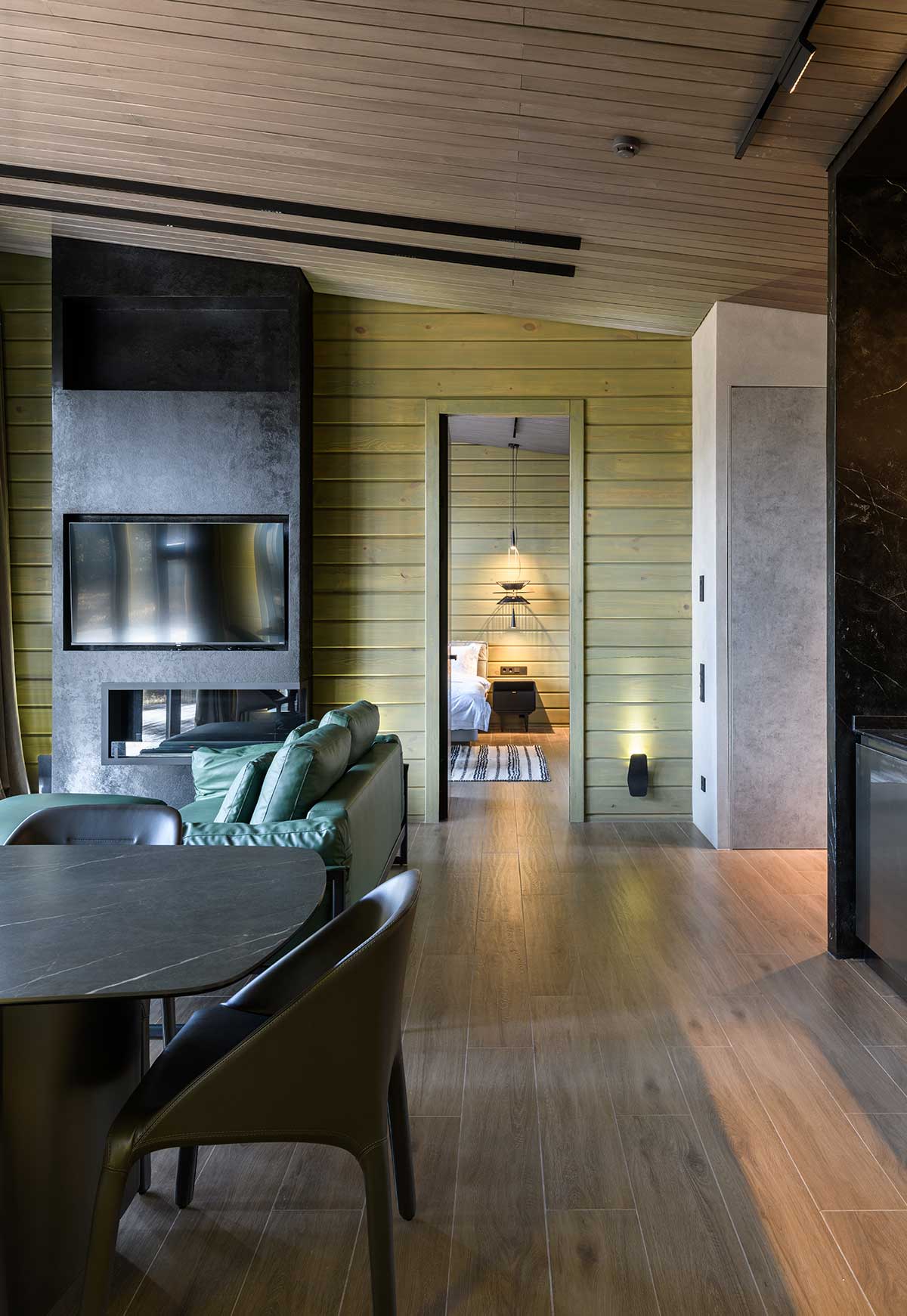 Отель «Хвоя в горах»  5*