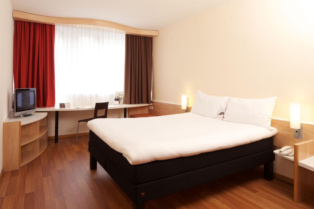 Ibis City 3*