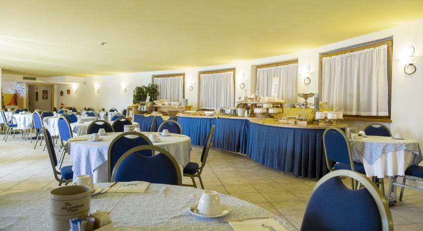 Hotel La Roccia 4*
