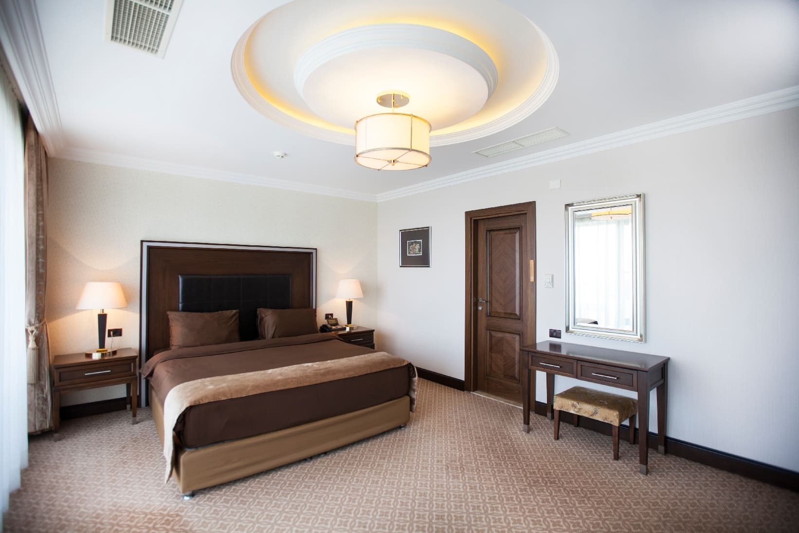 Chinar Hotel & Spa Naftalan 5*