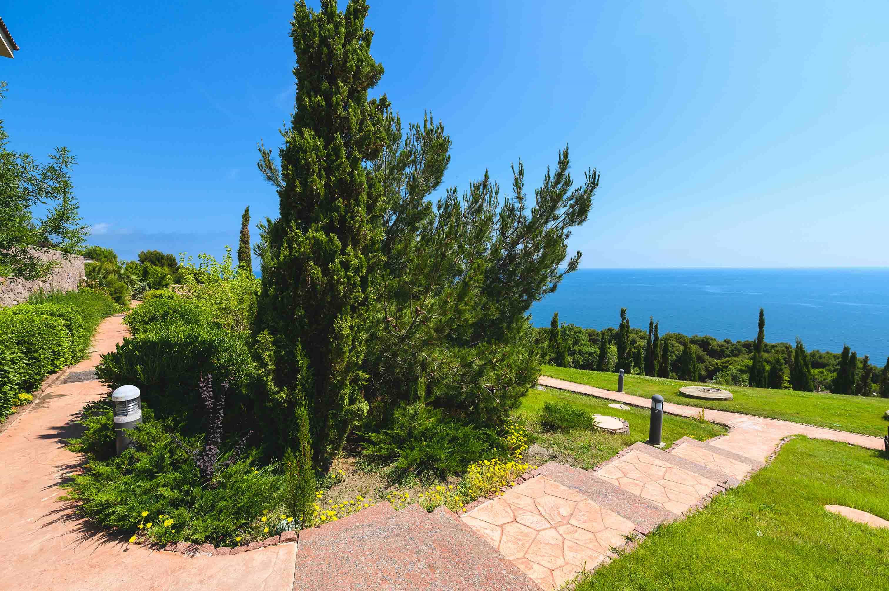 Крымский Бриз Hotel & Villas 5*