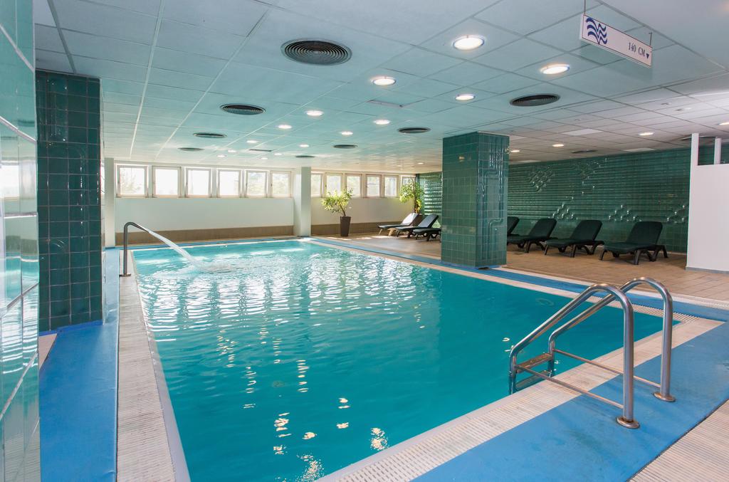 Danubius Hotel Arena 4*