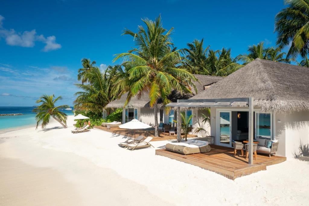 Baglioni Maldives (Dhaalu atoll) 5*