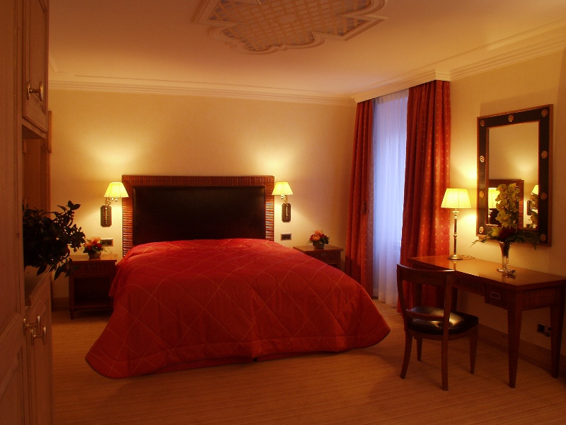 HOTEL GRAND HOTEL KRONENHOF 5*