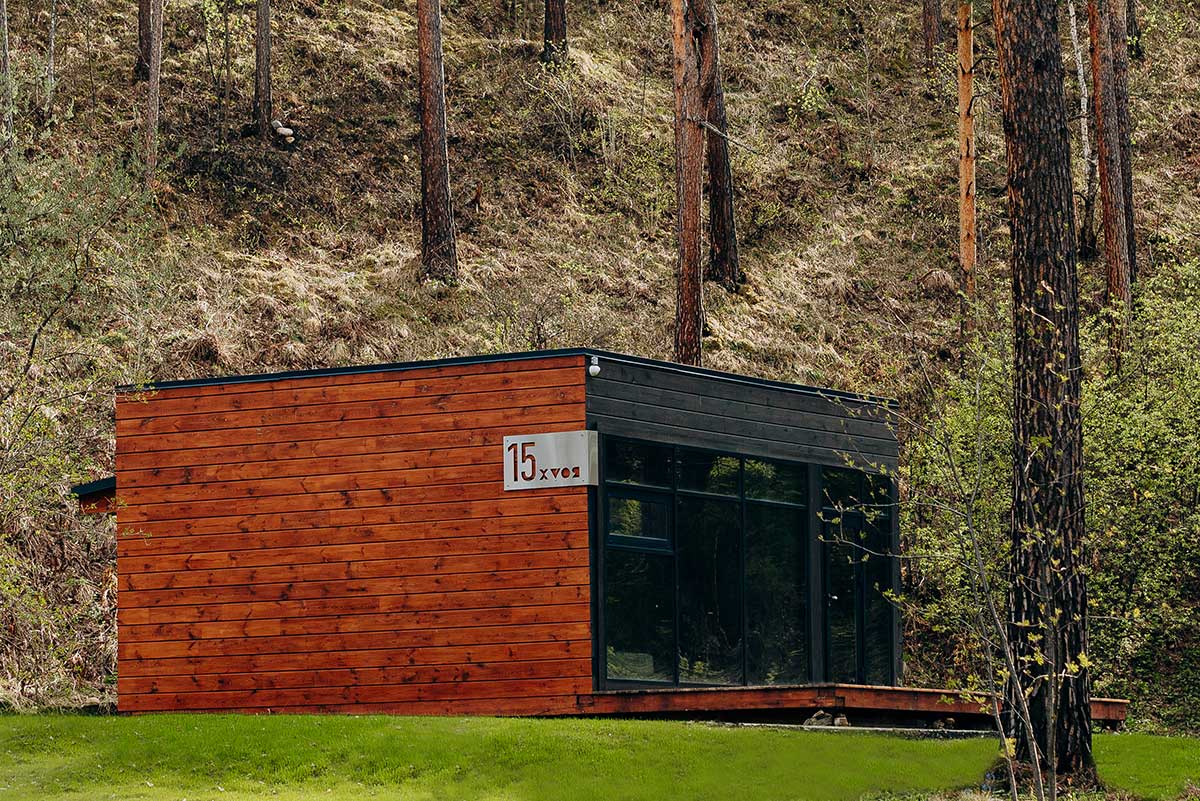 Отель «Хвоя в горах»  5*