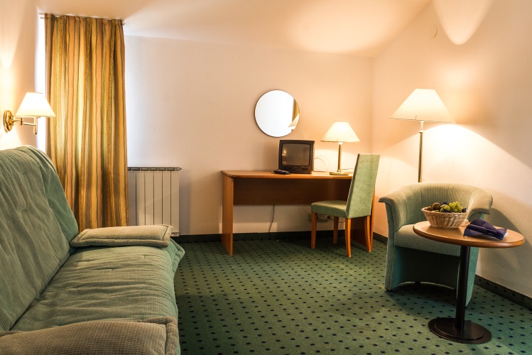 Hotel Vile Park BERNARDIN 3*