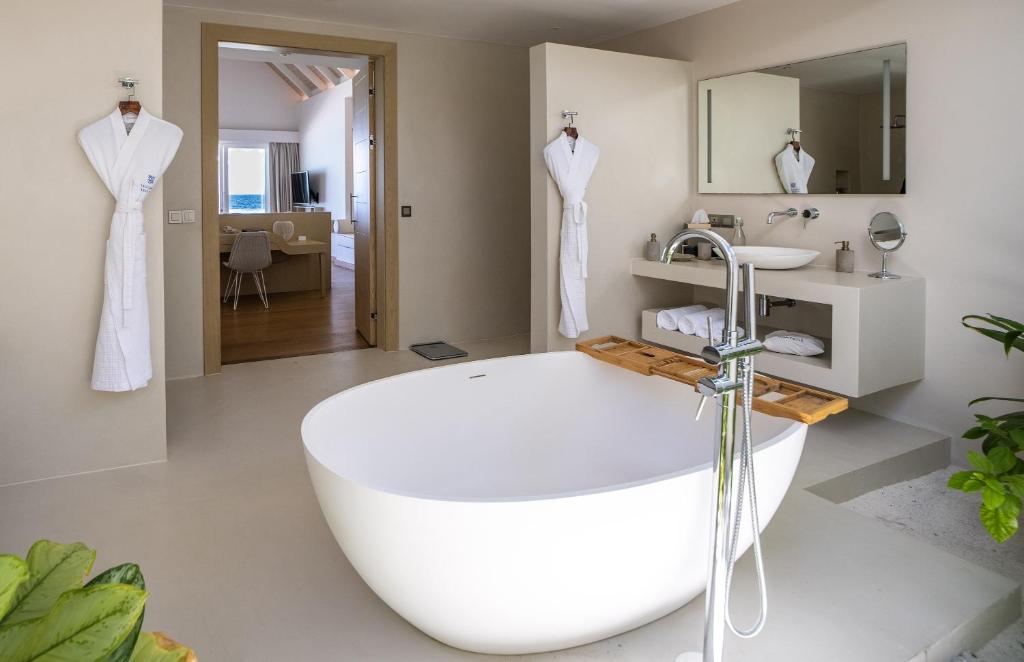 Baglioni Maldives (Dhaalu atoll) 5*