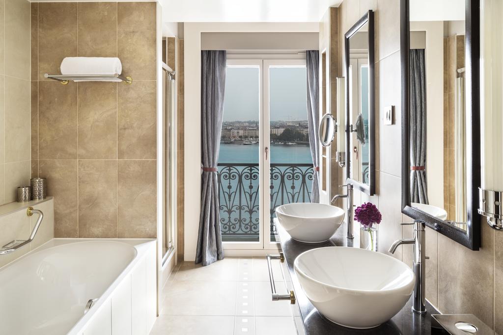 HOTEL THE RITZ-CARLTON DE LA PAIX GENEVA 5*