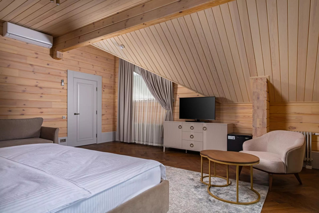 Отель Cosmos Collection Altay Resort 5*