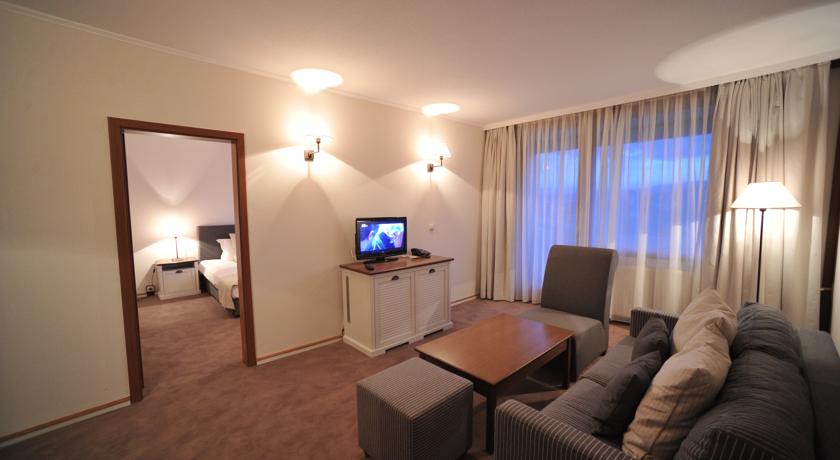 Interhotel Sandanski 4*