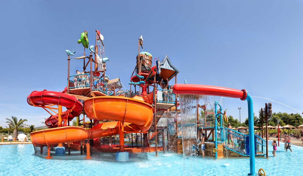 Solaris_aquapark.jpg Solaris_aquapark.jpg