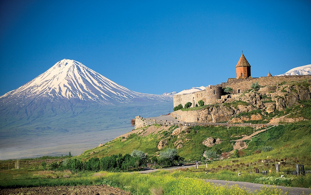 main_ararat.jpg