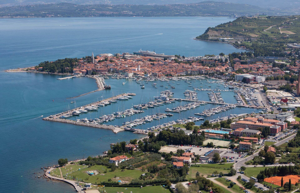 Izola-Slovenia-1.jpg