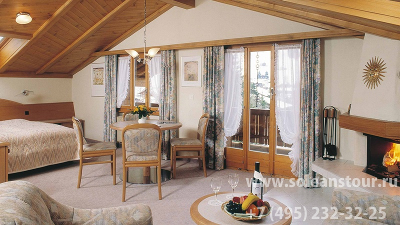 Hotel Arc-En-Ciel 4*