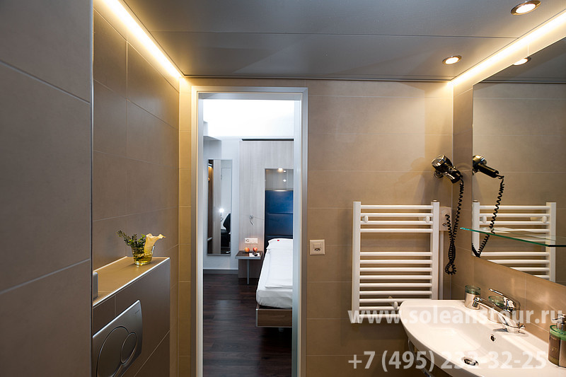 Hotel Alexander 3*
