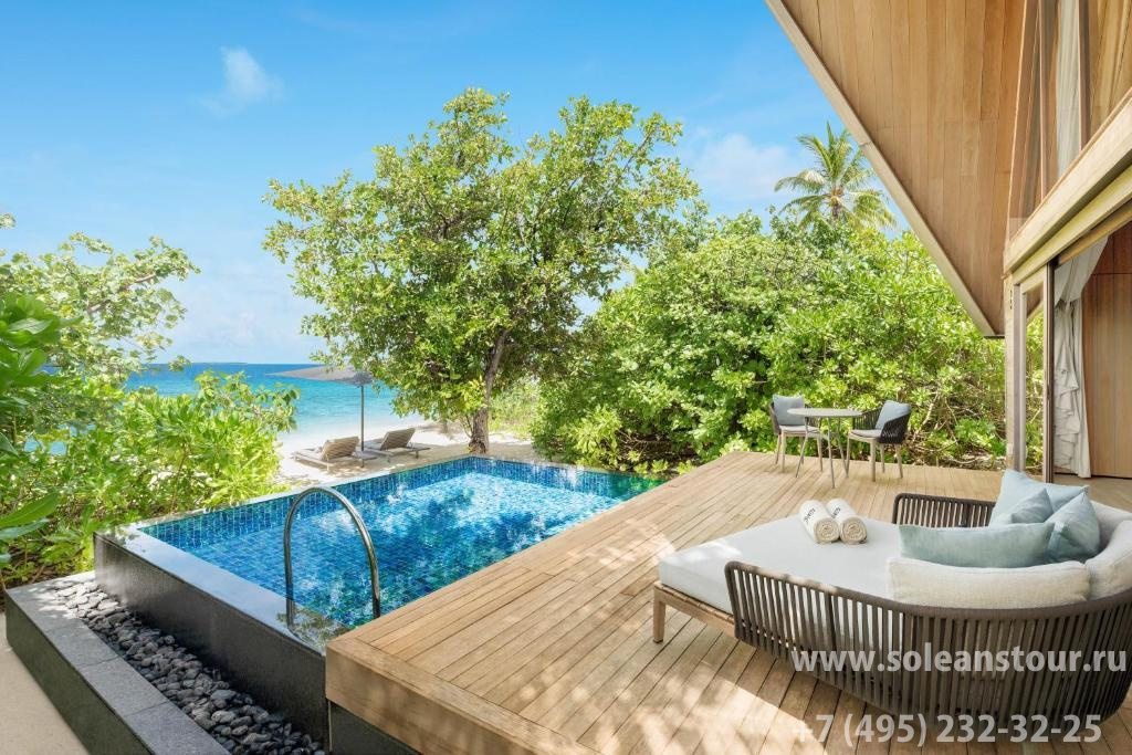 The St. Regis Maldives Vommuli Resort (Dhaalu atoll) 5* The St. Regis Maldives Vommuli Resort (Dhaalu atoll) 5*