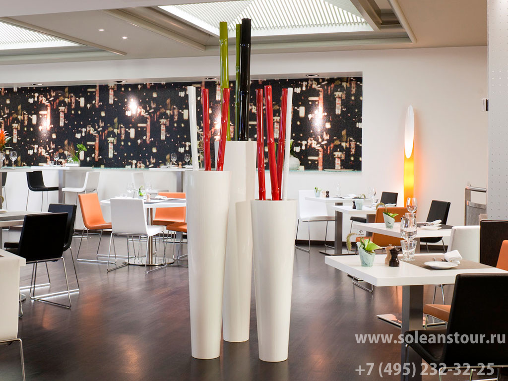 HOTEL NOVOTEL GENEVE CENTRE 4*