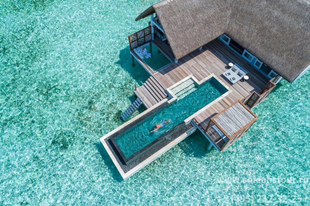 Four Seasons Resort Maldives at Landaa Giraavaru (Baa atoll) 5* Four Seasons Resort Maldives at Landaa Giraavaru (Baa atoll) 5*