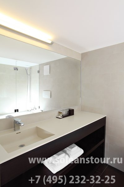 Hotel Helmhaus Swiss Quality 4*