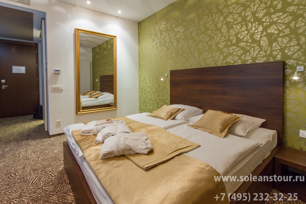 Отель Римский Двор / Hotel Rimski Dvor 4*